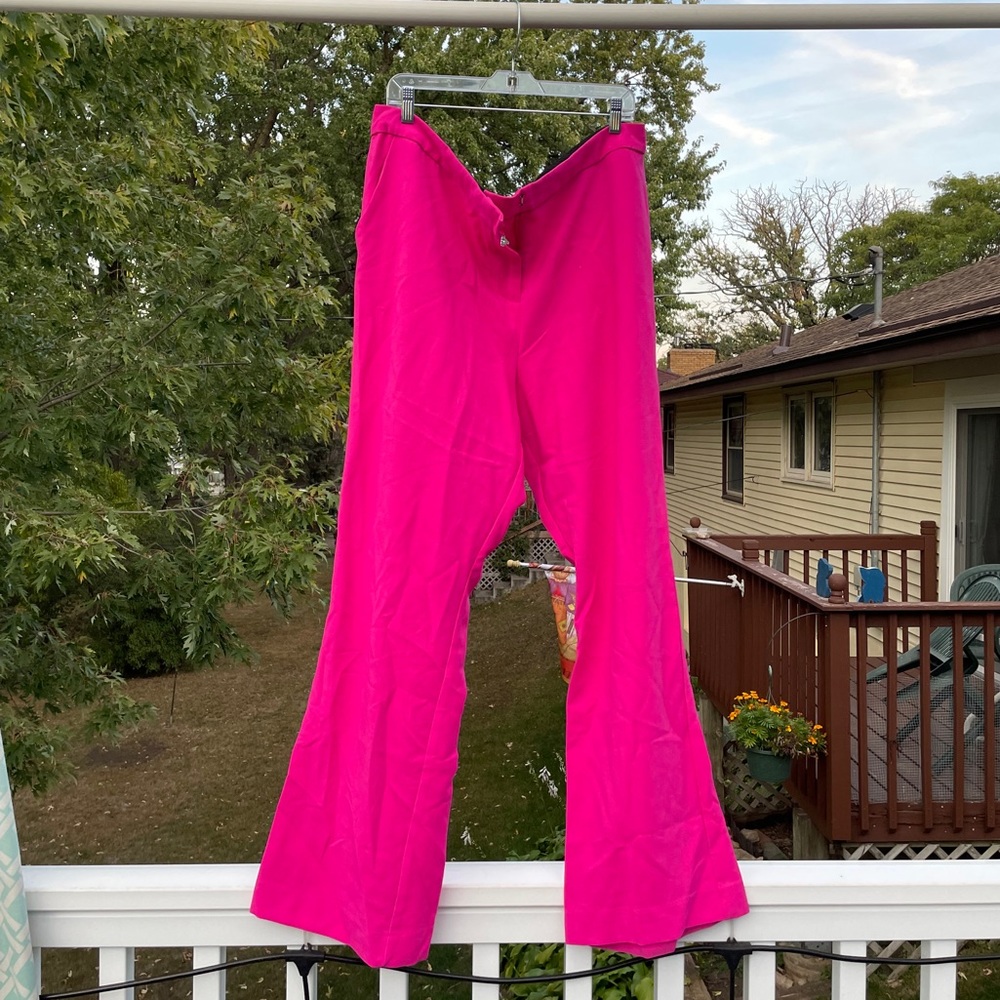 Victoria Beckman hot pink pants